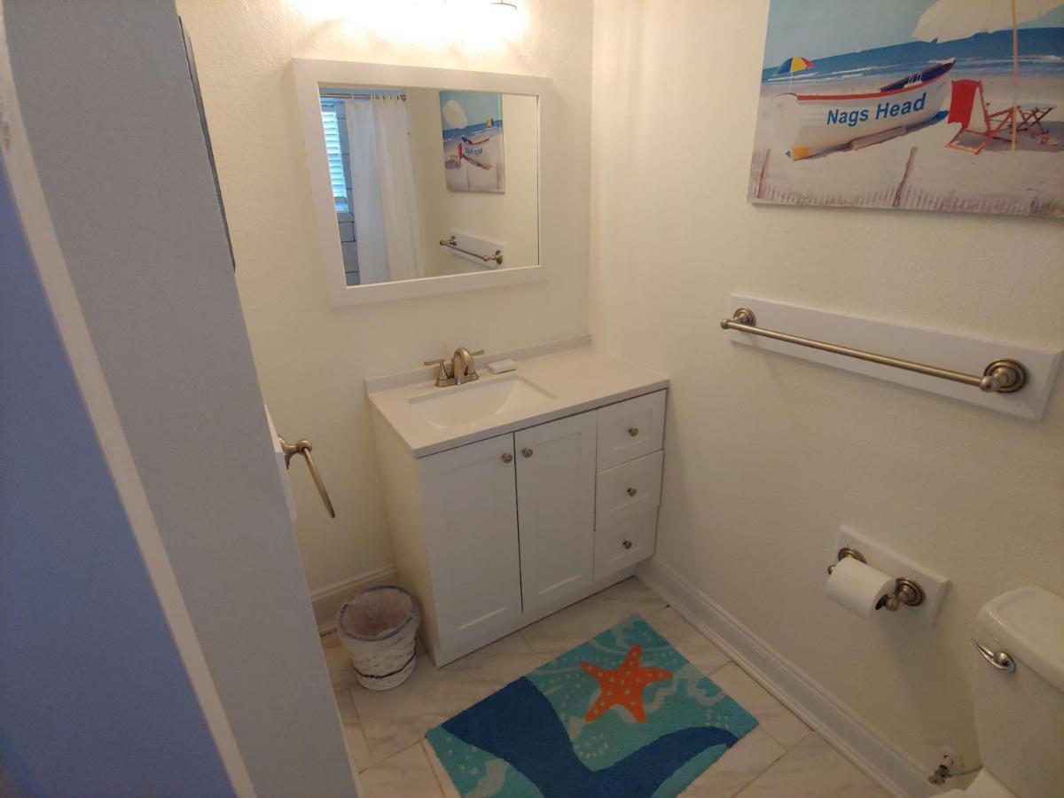 2508 Beach Rd, Semi-Oceanfront, Pool/Hot Tub Nags Head Exterior foto